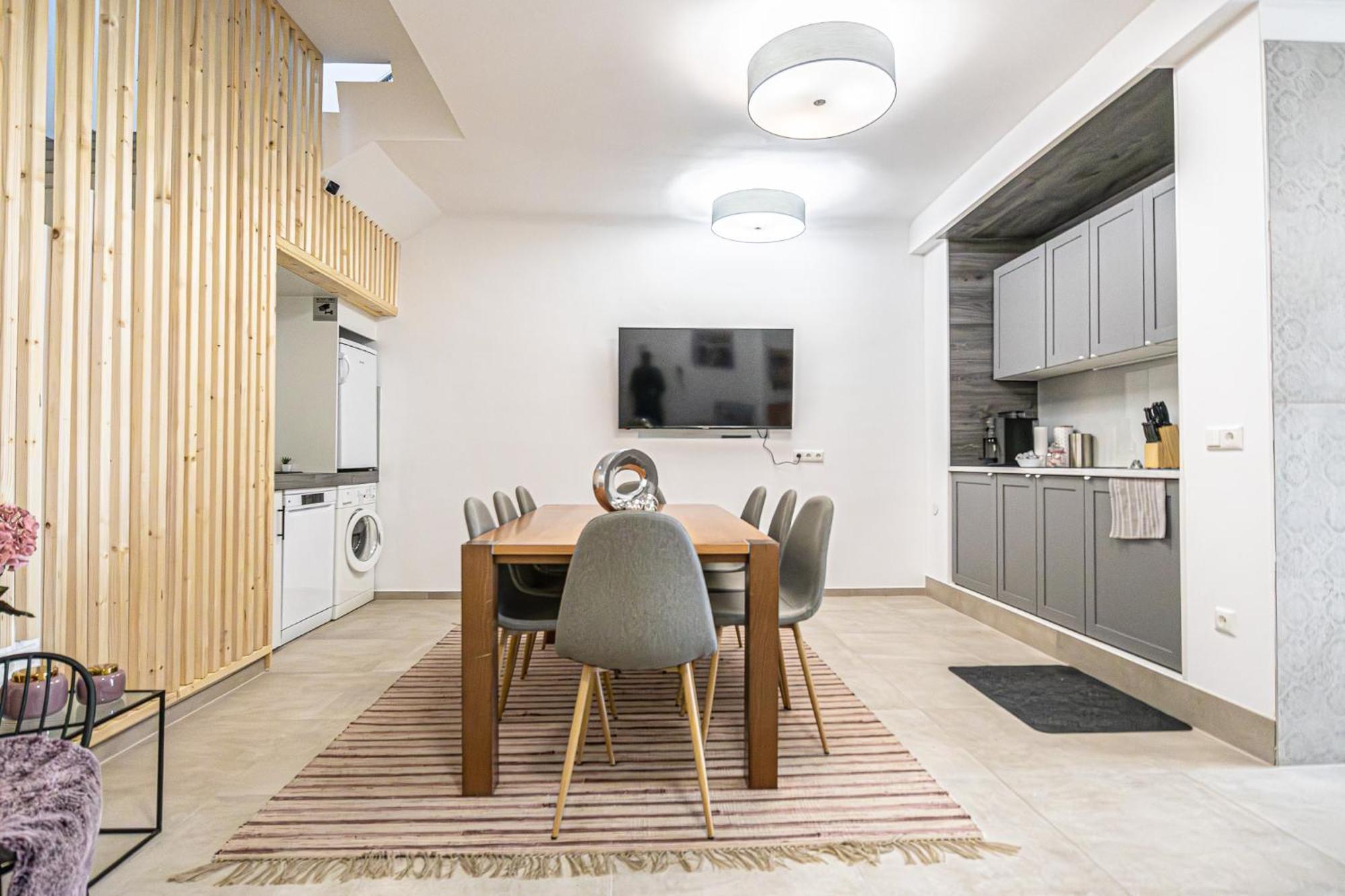 Krems Bahnhof Deluxe Rooms - Near Danube River Luaran gambar
